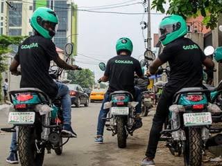 Thousands of Nigerian Graduates Are Turning to Ride-Hailing Jobs: What It Says About the Economy Thousands of Nigerian Graduates Are Turning to Ride-Hailing Jobs: What It Says About the Economy