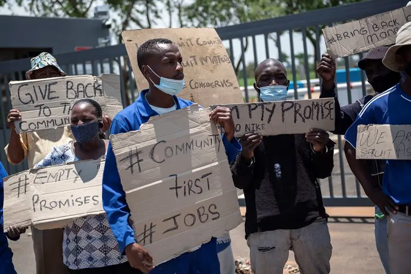 South Africa's Economy Sends Mixed Signals as Unemployment Hits 33.6%, Even as Spending Data Shows Signs of Life South Africa's Economy in August 2026: Unemployment Hits 33.6% as Spending Data Shows Signs of Life | The Project Herald